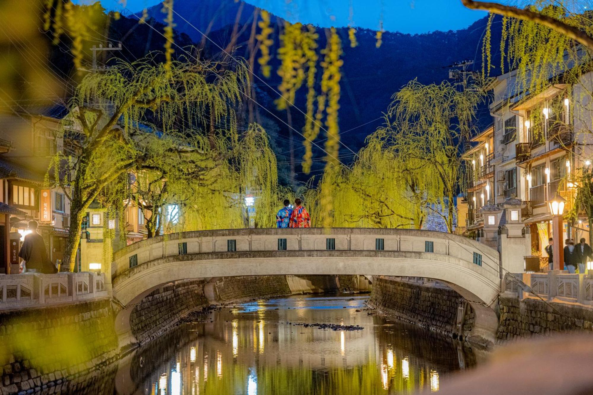 Mikuniya Hotel Toyooka  Bagian luar foto