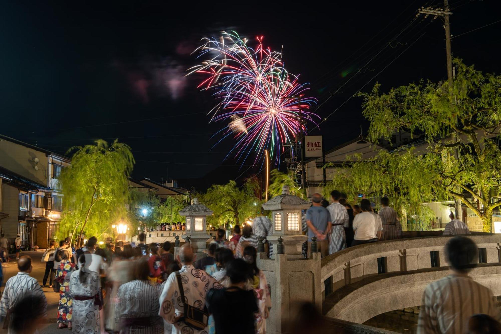 Mikuniya Hotel Toyooka  Bagian luar foto