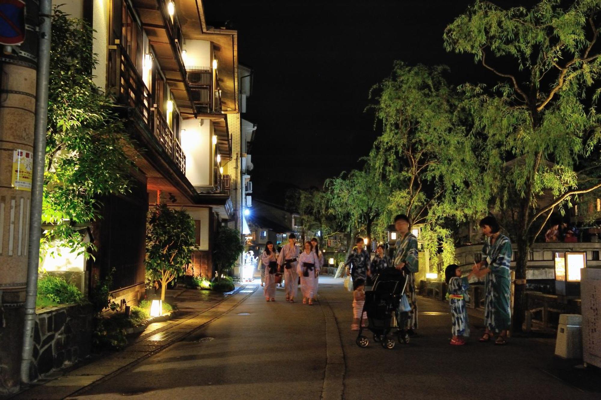 Mikuniya Hotel Toyooka  Bagian luar foto
