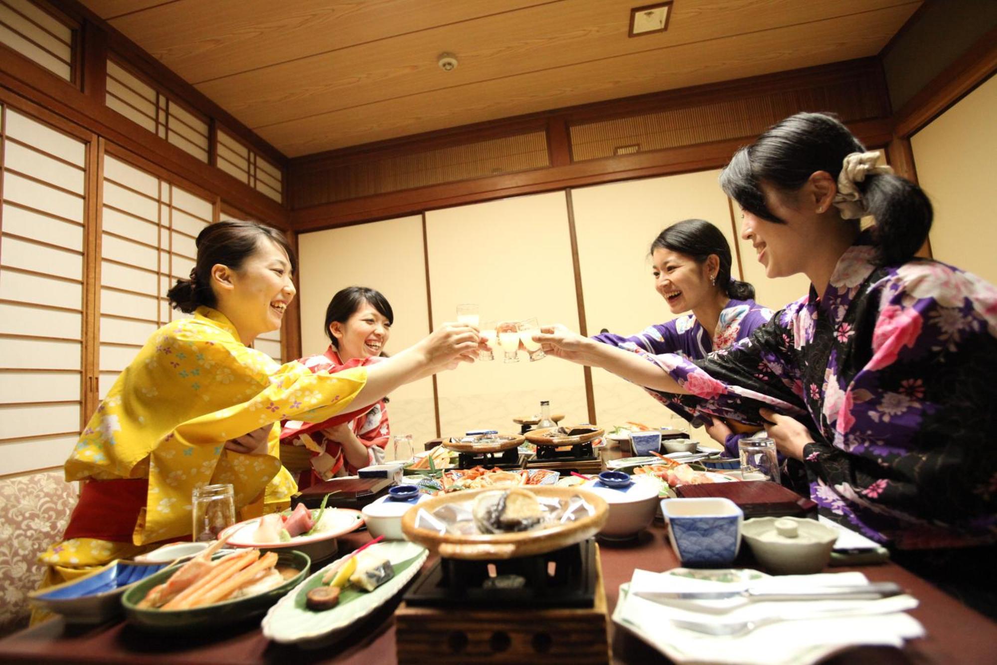 Mikuniya Hotel Toyooka  Bagian luar foto